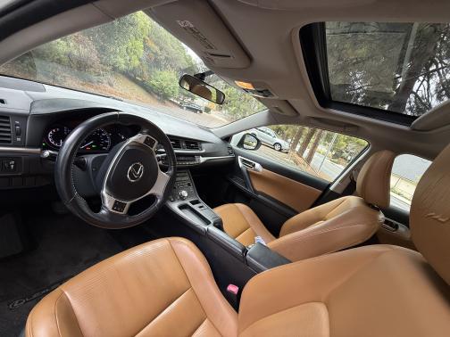 2013 Lexus CT 200h Premium