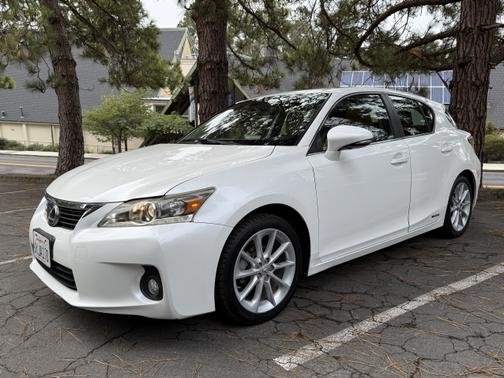 2013 Lexus CT 200h Premium