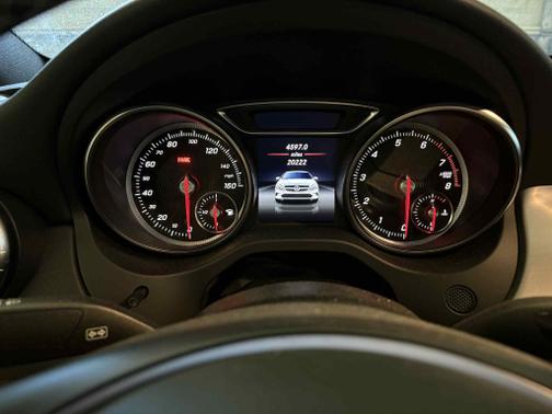 2018 Mercedes-Benz CLA 250 Base