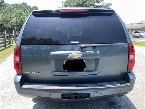 Blue 2008 Chevrolet Tahoe LT