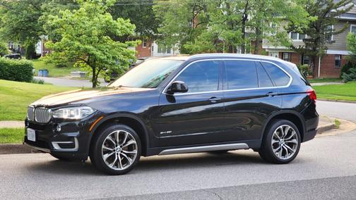 Black 2018 BMW X5 sDrive35i
