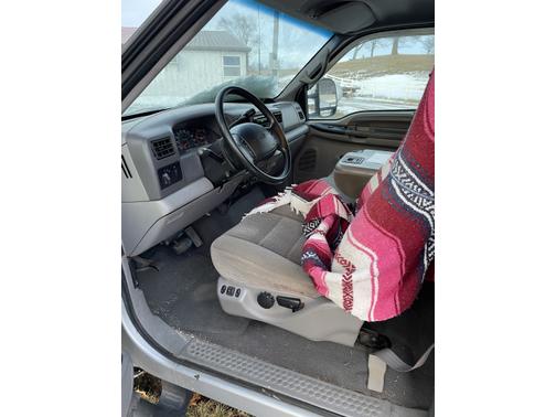 Photo 5 of 8 of 2001 Ford F-350 Crew Cab Super Duty DRW