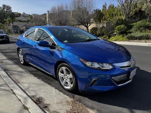 2017 Chevrolet Volt LT