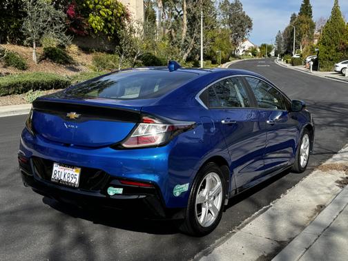 2017 Chevrolet Volt LT