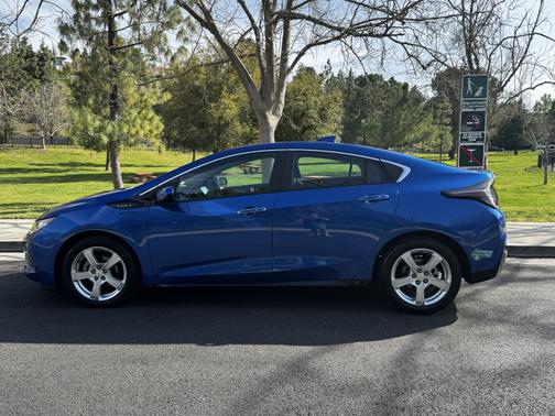 2017 Chevrolet Volt LT