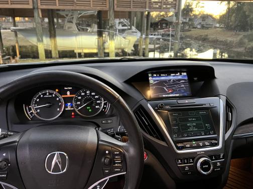 Photo 4 of 9 of 2017 Acura MDX 3.5L w/Advance Package