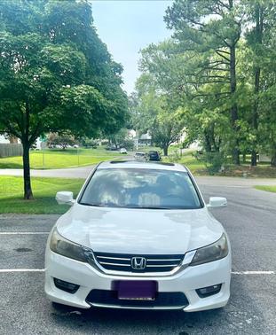 White 2015 Honda Accord EX-L V-6