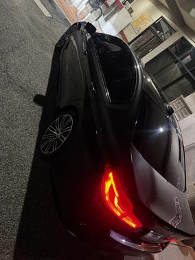 Gray 2020 BMW 530 i