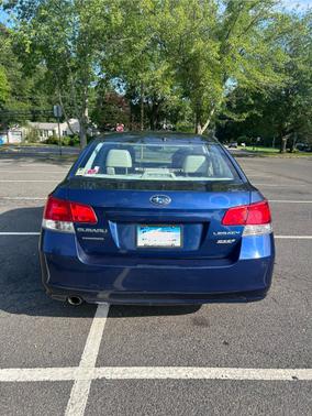 2010 Subaru Legacy 2.5 i Limited