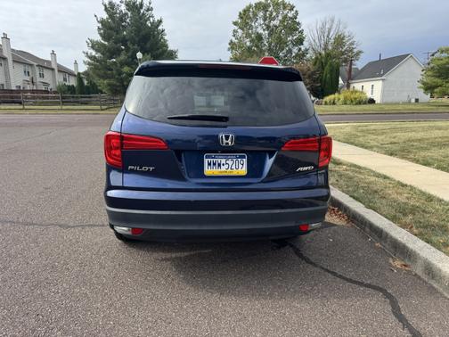 2016 Honda Pilot EX
