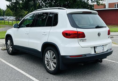 2016 Volkswagen Tiguan SE