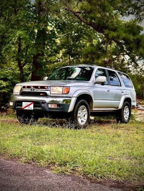 Gray 2002 Toyota 4Runner SR5