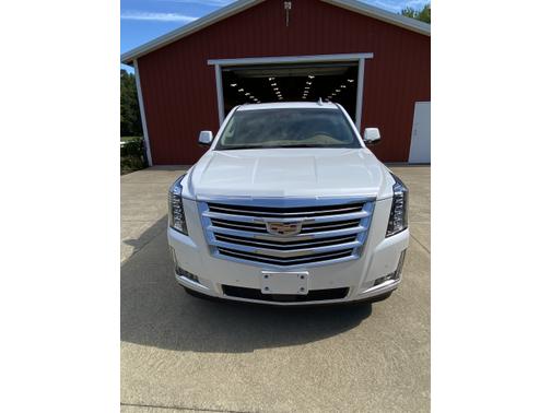 2016 Cadillac Escalade Platinum