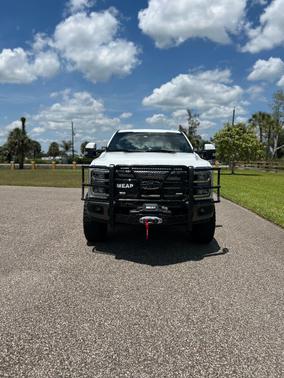 White 2023 Ford F-250 King Ranch