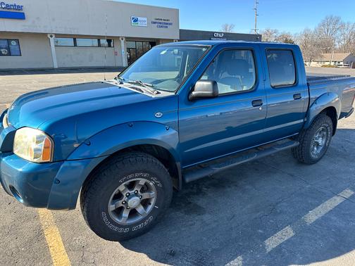 2004 Nissan Frontier XE-V6 Crew Cab
