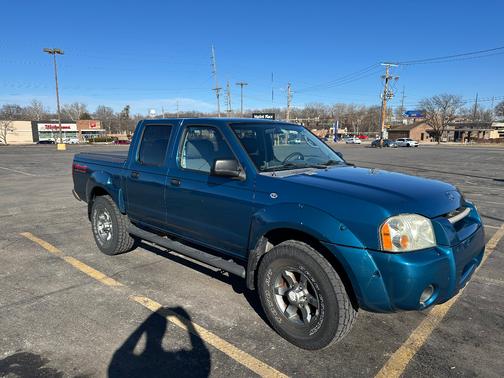 2004 Nissan Frontier XE-V6 Crew Cab