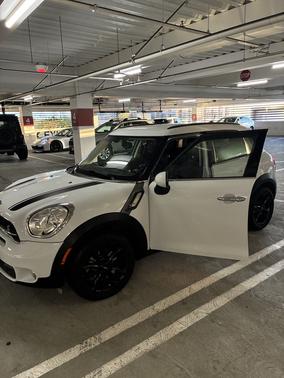 White 2016 MINI Countryman Cooper S