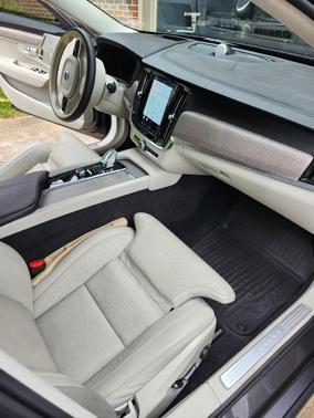 Gray 2024 Volvo V90 Cross Country Ultimate