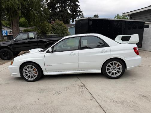 White 2005 Subaru Impreza WRX Sti