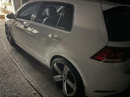 White 2019 Volkswagen Golf GTI 2.0T Autobahn 4-Door