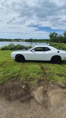 White 2012 Dodge Challenger SXT