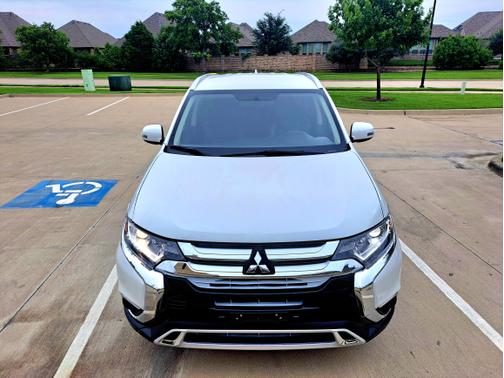 2019 Mitsubishi Outlander SEL