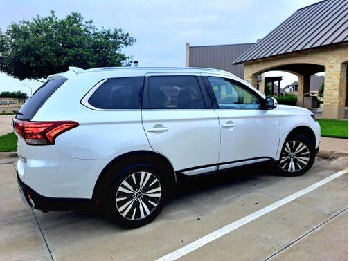 2019 Mitsubishi Outlander SEL