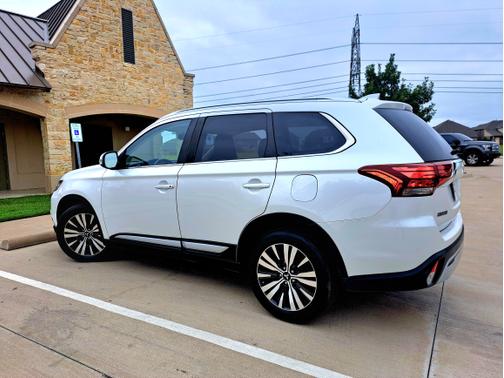 2019 Mitsubishi Outlander SEL