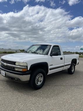 1999 Chevrolet Silverado 2500 LS
