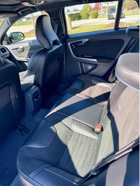 2018 Volvo V60 Polestar