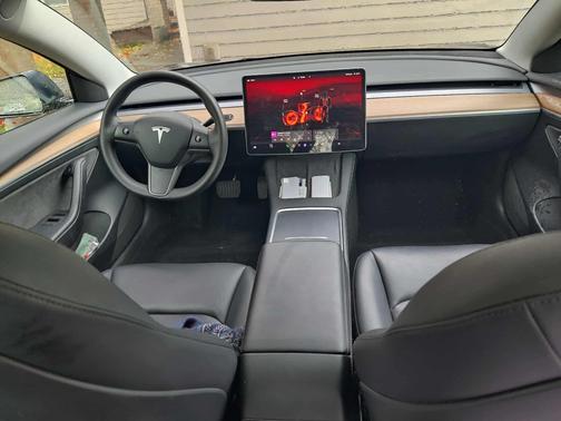 2023 Tesla Model 3 Base