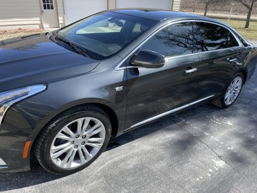 Black 2019 Cadillac XTS Luxury