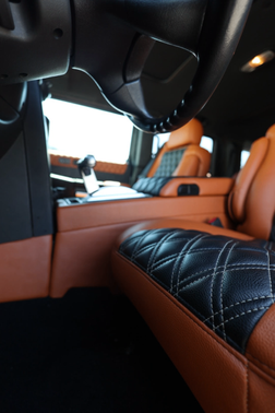 Black 2005 Hummer H2 Base