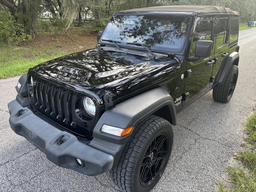 Black 2018 Jeep Wrangler Unlimited Sport
