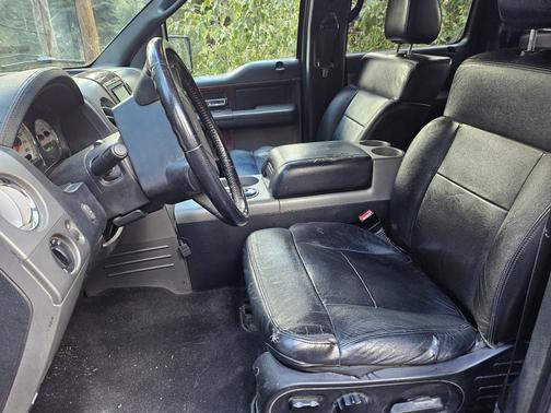 2006 Ford F-150 Lariat SuperCrew