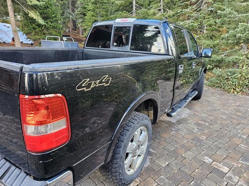 2006 Ford F-150 Lariat SuperCrew