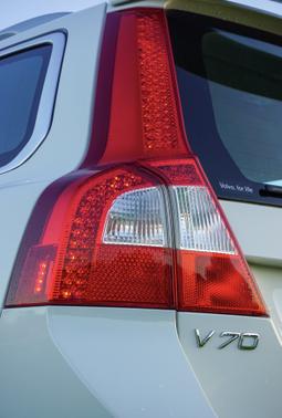 2010 Volvo V70 3.2