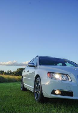 2010 Volvo V70 3.2