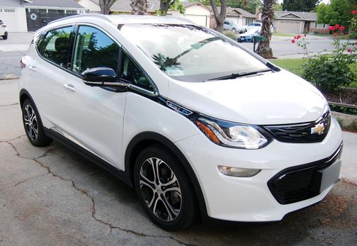 White 2020 Chevrolet Bolt EV Premier