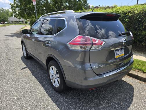 2015 Nissan Rogue SV