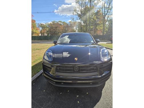 2023 Porsche Macan Macan T