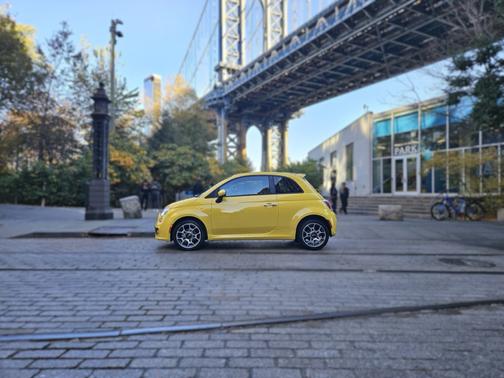 2012 FIAT 500 Sport