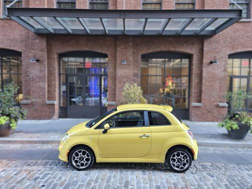2012 FIAT 500 Sport