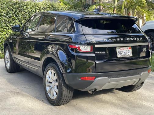 Black 2018 Land Rover Range Rover Evoque SE