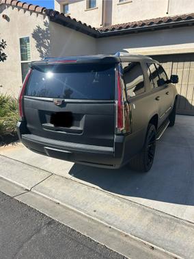 2017 Cadillac Escalade Luxury