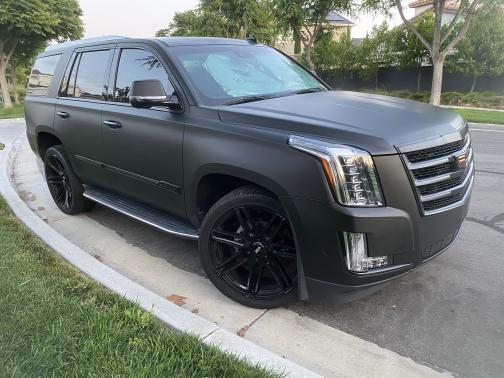2017 Cadillac Escalade Luxury