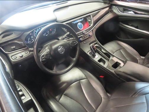 2017 Buick LaCrosse Essence