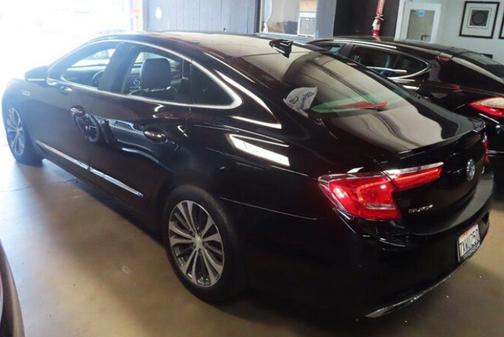 2017 Buick LaCrosse Essence