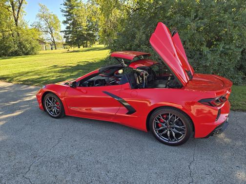 2024 Chevrolet Corvette Stingray w/2LT