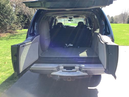 2005 Ford Excursion Eddie Bauer